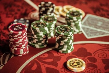 Multiple Sic Bo table lobbies on galaxy88 platform showing stake levels and player counts